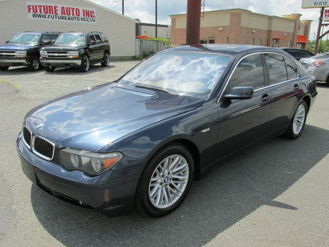 BMW 7 series 2004 photo 2