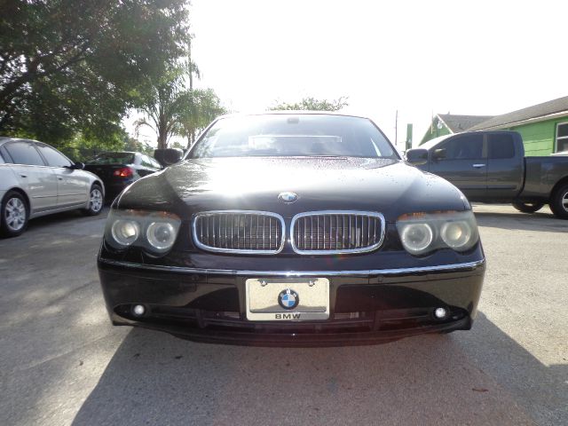 BMW 7 series 2004 photo 2