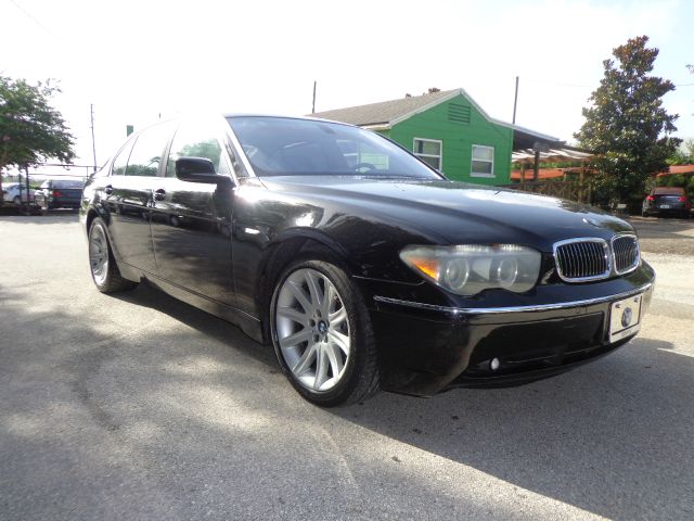 BMW 7 series 2004 photo 4