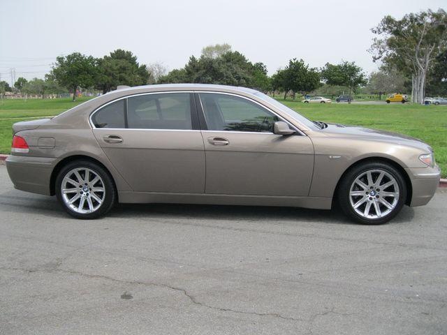 BMW 7 series 2004 photo 2