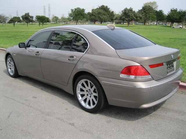 BMW 7 series 2004 photo 4