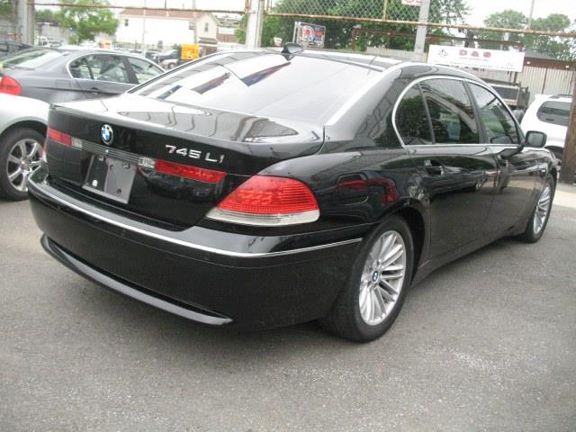 BMW 7 series 2004 photo 4