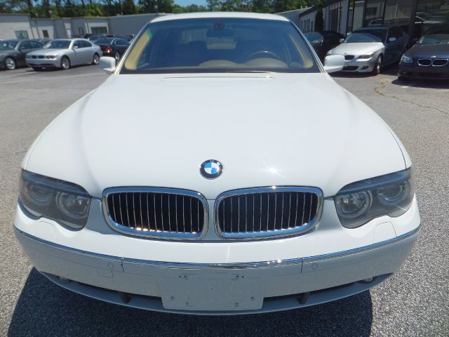 BMW 7 series 2004 photo 8