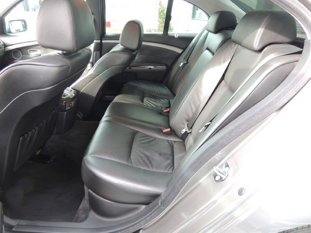 BMW 7 series 2004 photo 5