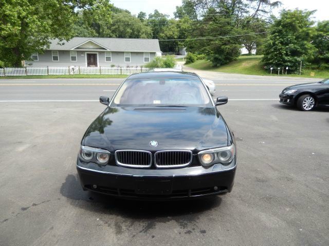 BMW 7 series 2005 photo 3