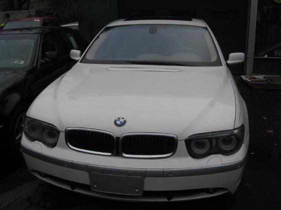 BMW 7 series 2005 photo 2