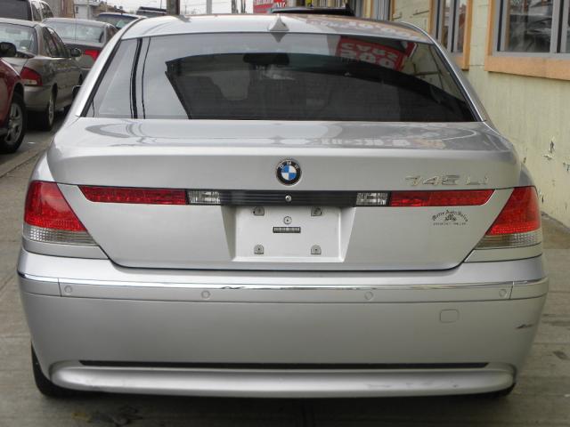 BMW 7 series 2005 photo 1