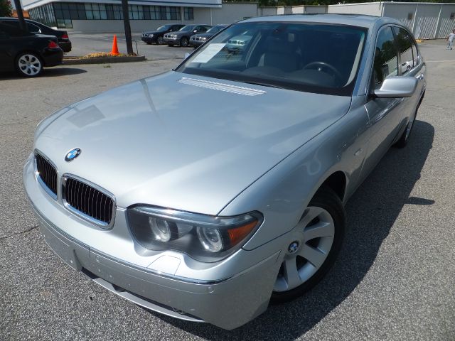 BMW 7 series 2005 photo 31