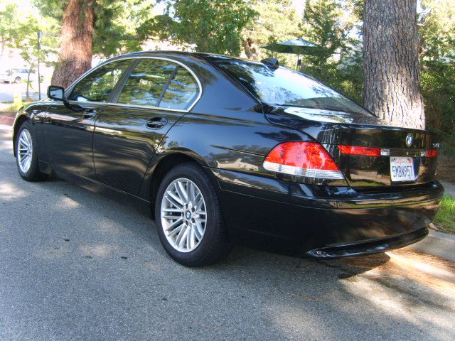 BMW 7 series 2005 photo 3