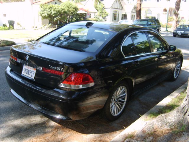 BMW 7 series 2005 photo 4