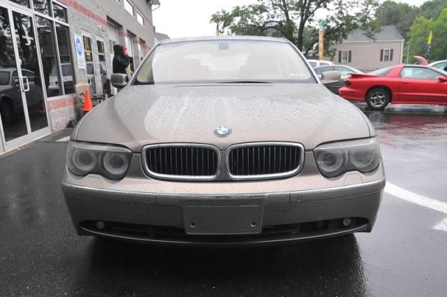 BMW 7 series 2005 photo 11