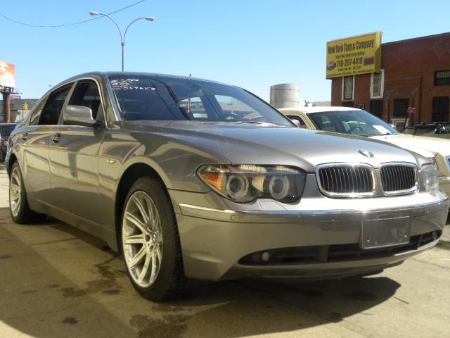 BMW 7 series 2005 photo 1