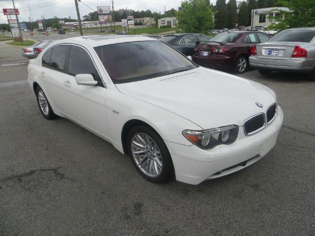 BMW 7 series 2005 photo 18