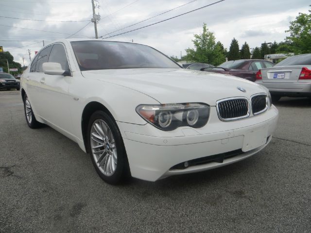 BMW 7 series 2005 photo 20