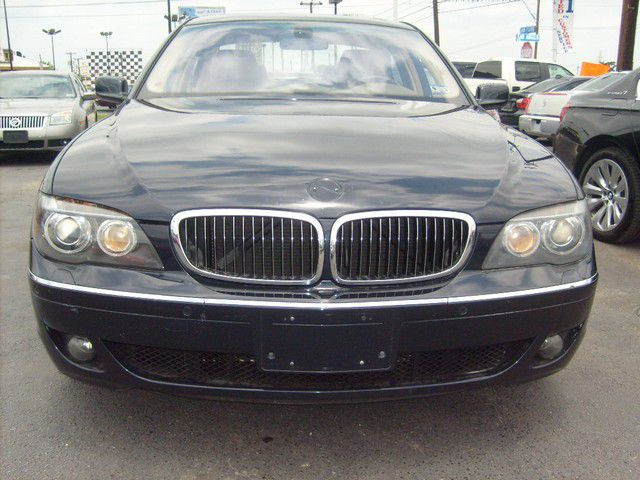 BMW 7 series 2006 photo 1