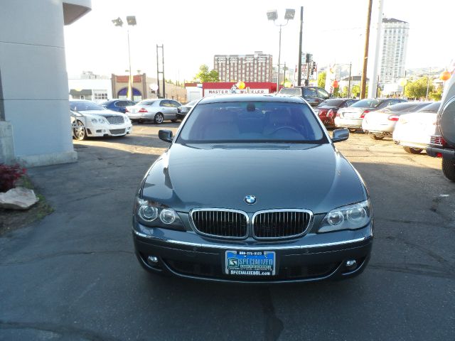 BMW 7 series 2006 photo 2