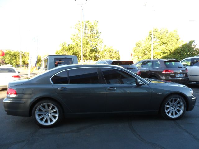 BMW 7 series 2006 photo 4