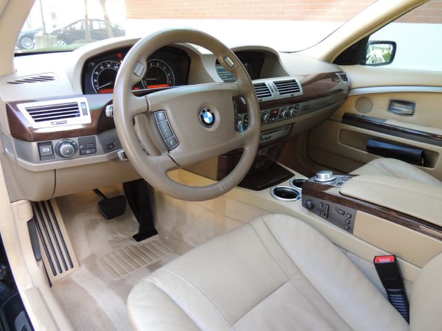 BMW 7 series 2006 photo 18