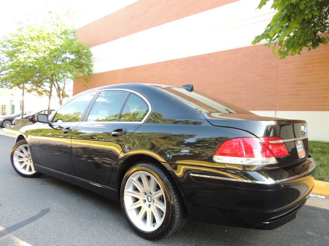 BMW 7 series 2006 photo 19