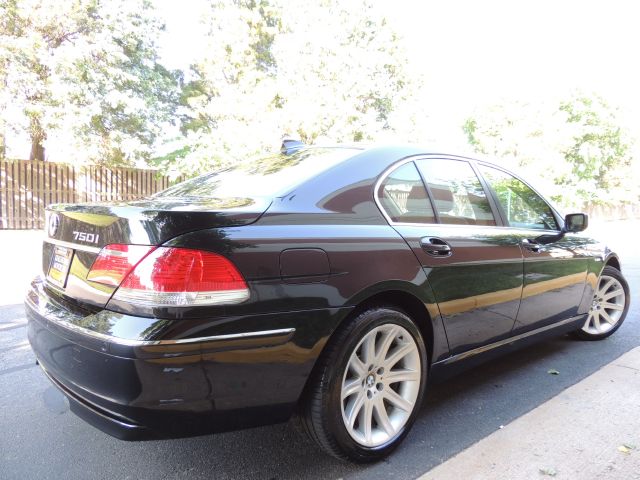 BMW 7 series 2006 photo 22