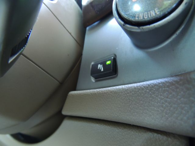 BMW 7 series 2006 photo 9