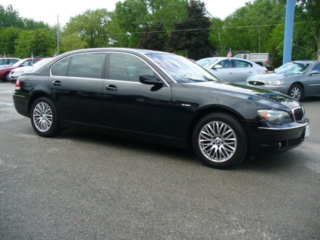 BMW 7 series 2006 photo 24