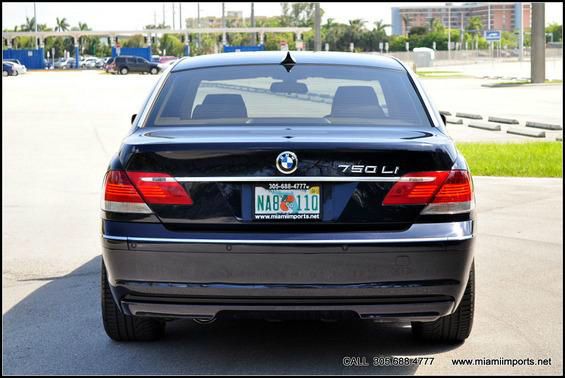 BMW 7 series 2006 photo 1