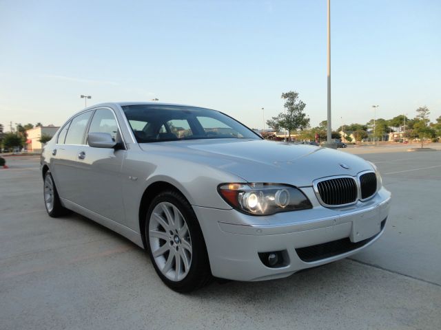 BMW 7 series 2006 photo 2