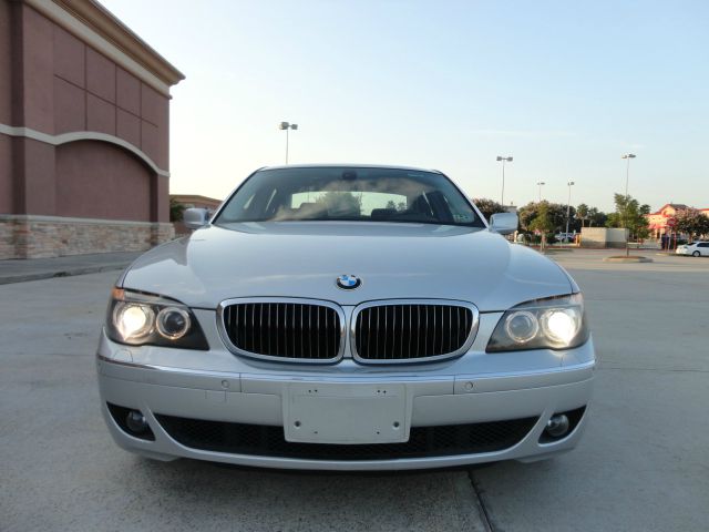 BMW 7 series 2006 photo 3