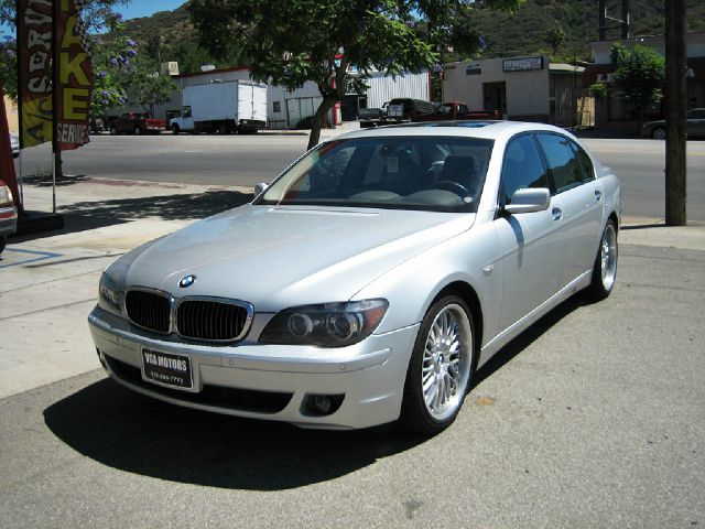 BMW 7 series 2006 photo 4