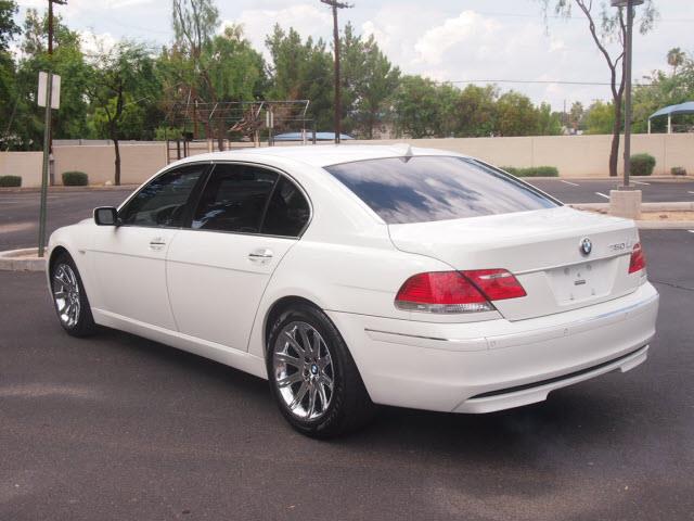 BMW 7 series 2006 photo 2