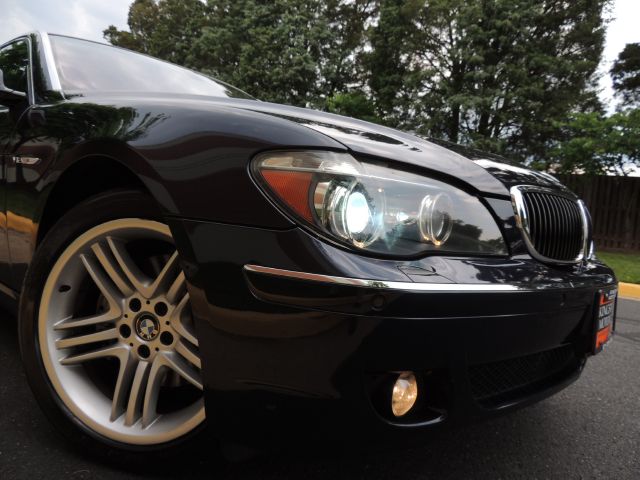 BMW 7 series 2006 photo 4