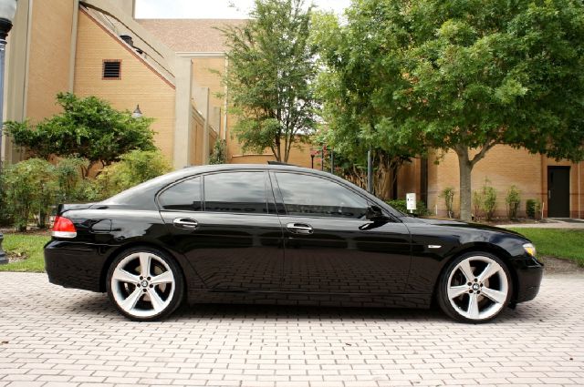 BMW 7 series 2006 photo 3