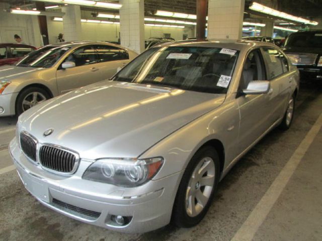 BMW 7 series 2006 photo 4