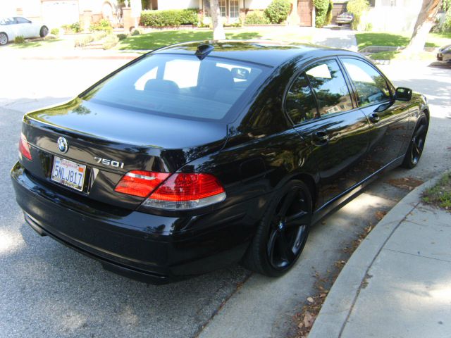 BMW 7 series 2006 photo 1