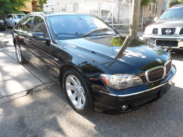 BMW 7 series 2006 photo 1