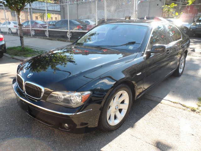 BMW 7 series 2006 photo 4