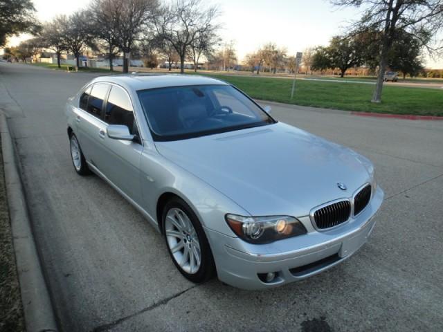 BMW 7 series 2006 photo 2