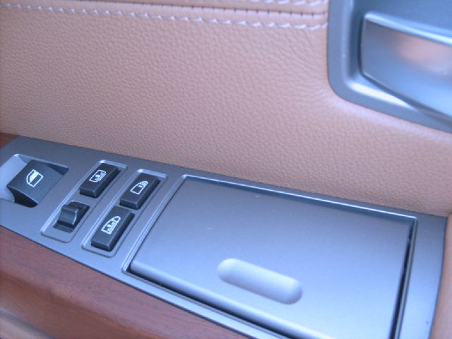 BMW 7 series 3.2 V6 NAV Sedan