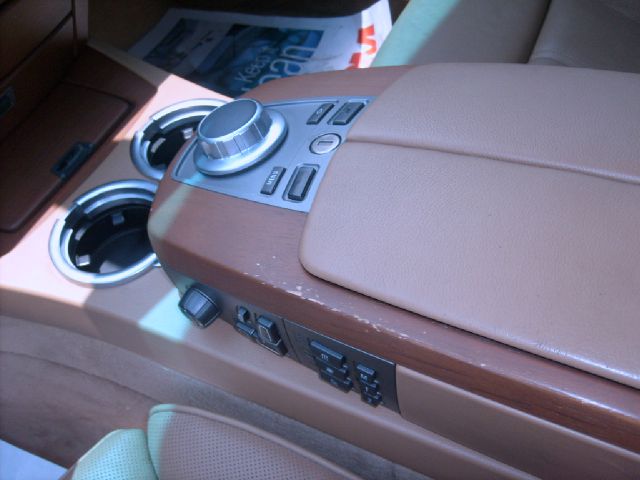 BMW 7 series 2006 photo 23