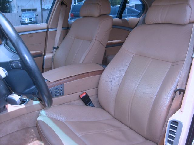 BMW 7 series 2006 photo 27