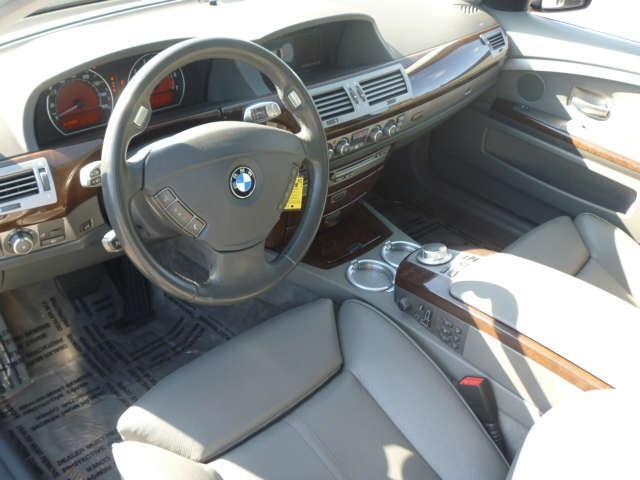 BMW 7 series 2006 photo 1