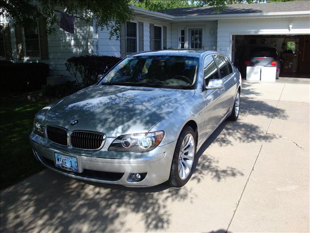 BMW 7 series 2006 photo 1