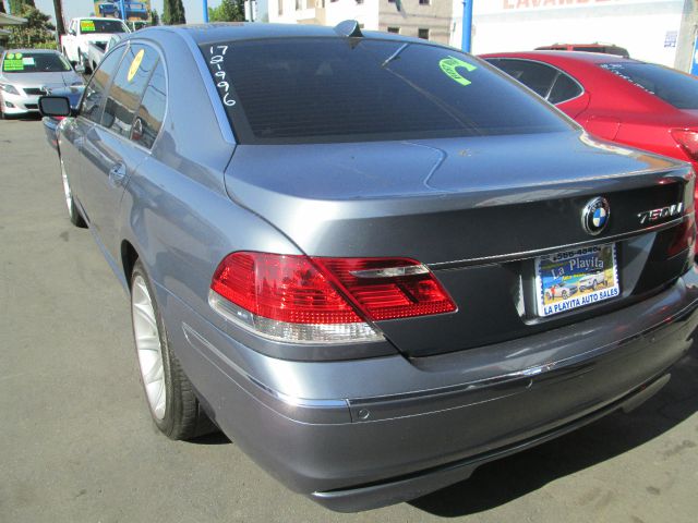 BMW 7 series 2006 photo 3