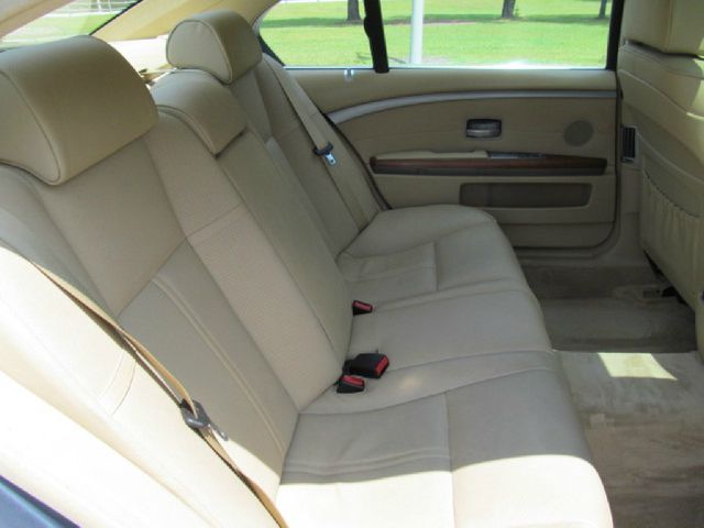 BMW 7 series 2006 photo 1