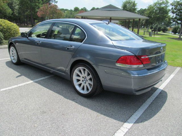 BMW 7 series 2006 photo 13