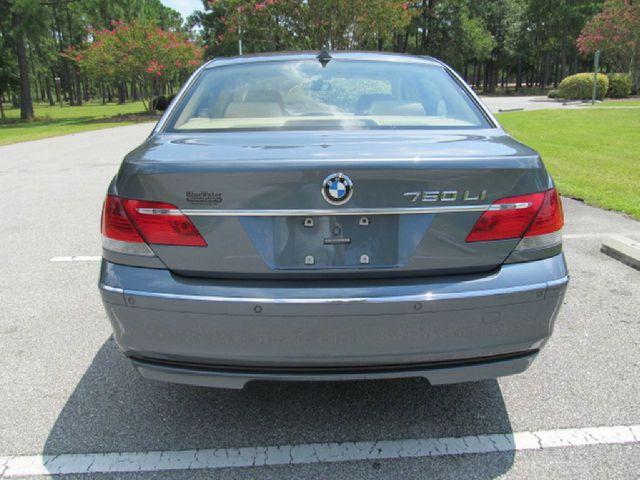 BMW 7 series 2006 photo 14