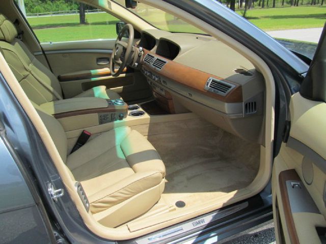 BMW 7 series 2006 photo 22