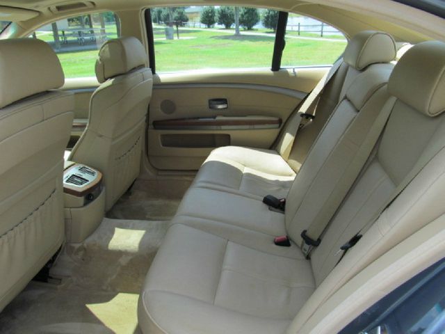 BMW 7 series 2006 photo 25