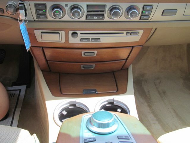 BMW 7 series 2006 photo 29